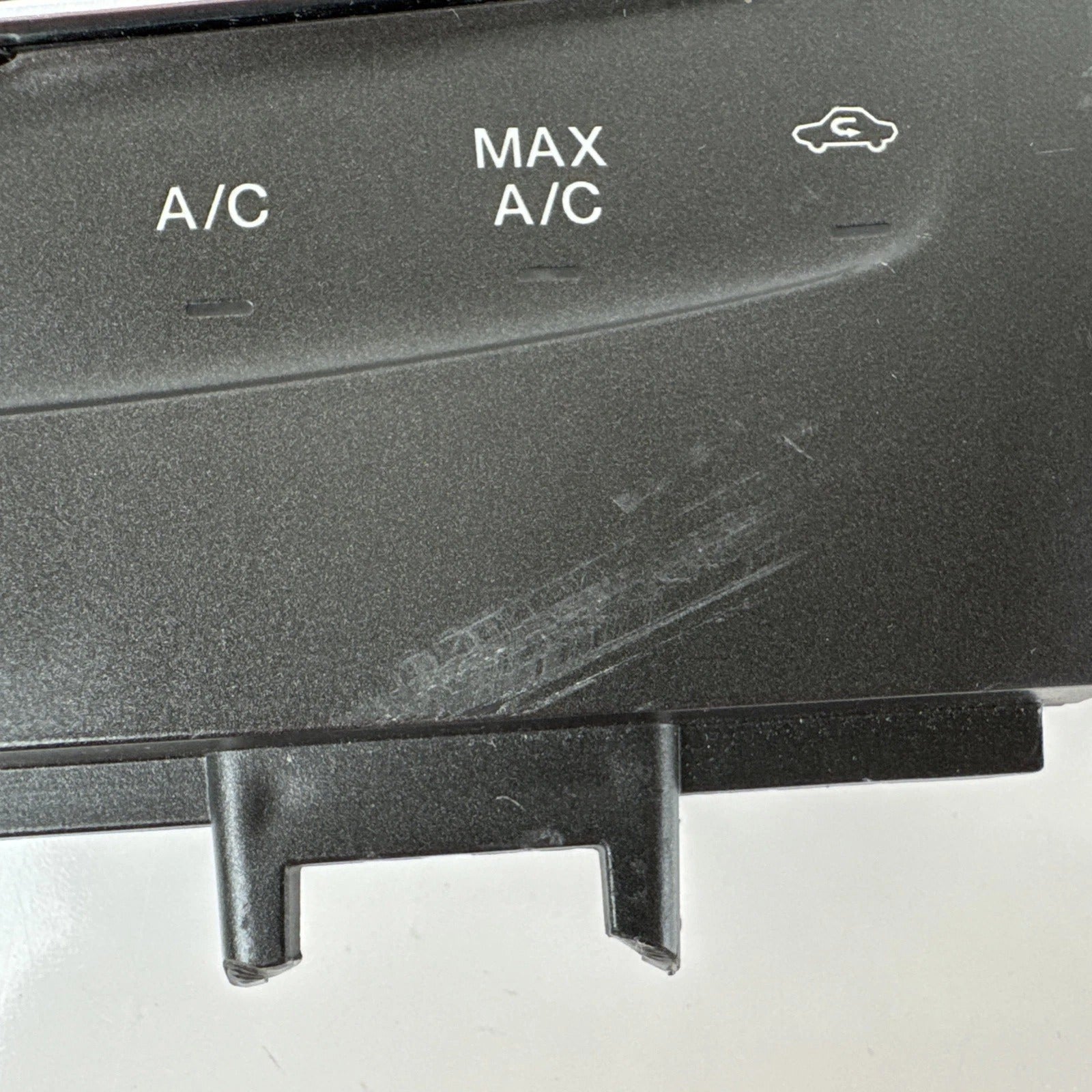 2013-2019 Lincoln MKT OEM Radio Dual Climate Control Panel DE9T-18A802 FCIM