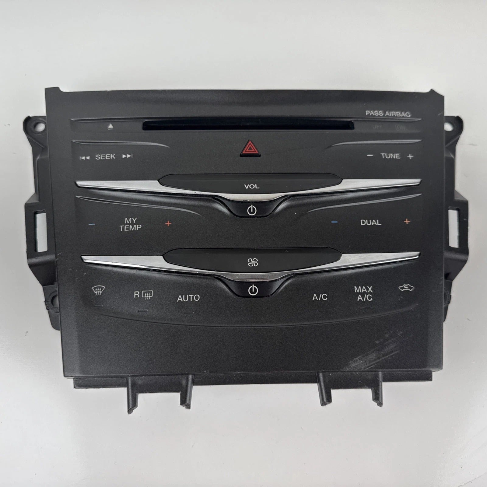 2013-2019 Lincoln MKT OEM Radio Dual Climate Control Panel DE9T-18A802 FCIM